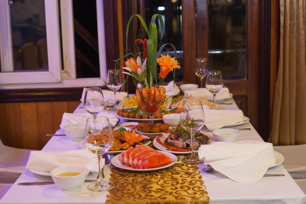 Golden Star Cruise Hotel Nan Giang Екстериор снимка