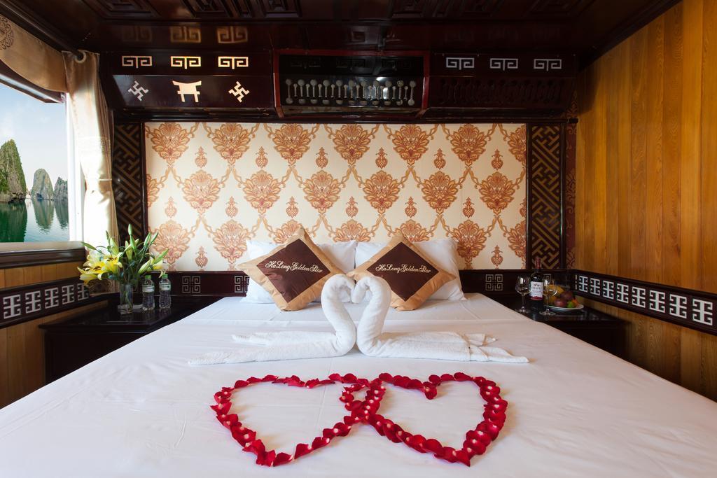 Golden Star Cruise Hotel Nan Giang Екстериор снимка
