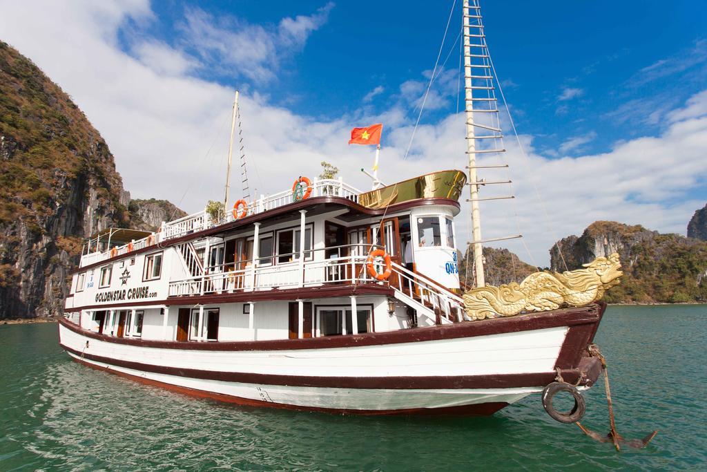 Golden Star Cruise Hotel Nan Giang Екстериор снимка